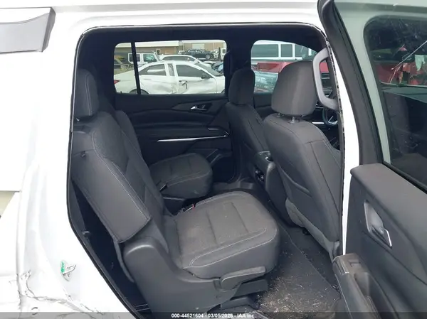 1GNEVGKS0RJ213057 2024 CHEVROLET TRAVERSE - Image 8
