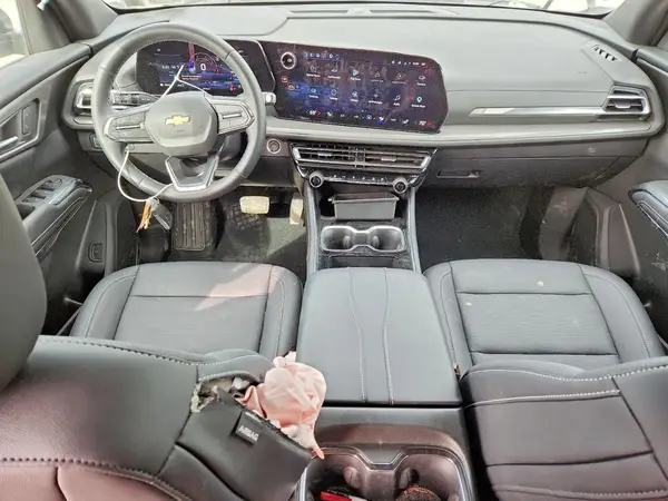 1GNEVGKS0TJ136116 2026 CHEVROLET TRAVERSE - Image 8