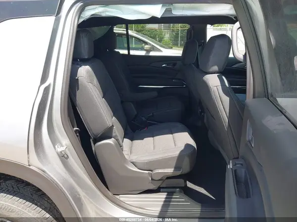 1GNEVGKS0TJ144037 2026 CHEVROLET TRAVERSE - Image 8