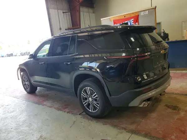 1GNEVGKS0TJ206598 2026 CHEVROLET TRAVERSE - Image 2
