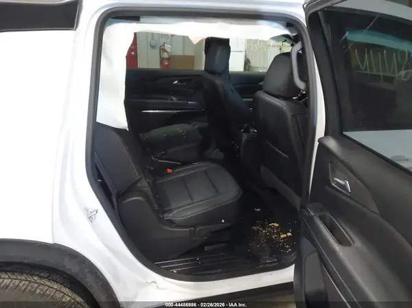 1GNEVGKS1TJ192632 2026 CHEVROLET TRAVERSE - Image 8
