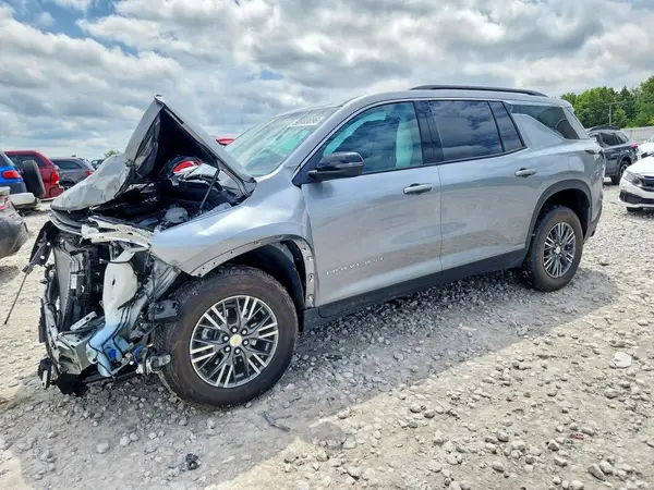 1GNEVGKS2TJ126946 2026 CHEVROLET TRAVERSE - Image 1