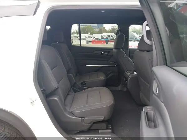 1GNEVGKS3RJ185061 2024 CHEVROLET TRAVERSE - Image 8