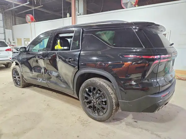 1GNEVGKS4RJ148360 2024 CHEVROLET TRAVERSE - Image 2