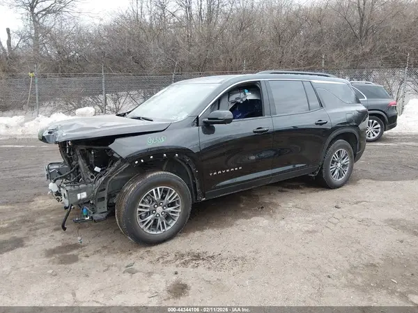1GNEVGKS4RJ246272 2024 CHEVROLET TRAVERSE - Image 2