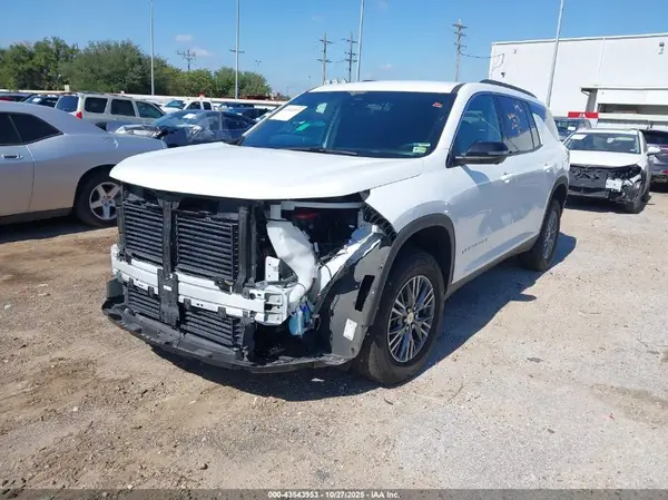 1GNEVGKS5RJ180881 2024 CHEVROLET TRAVERSE - Image 2