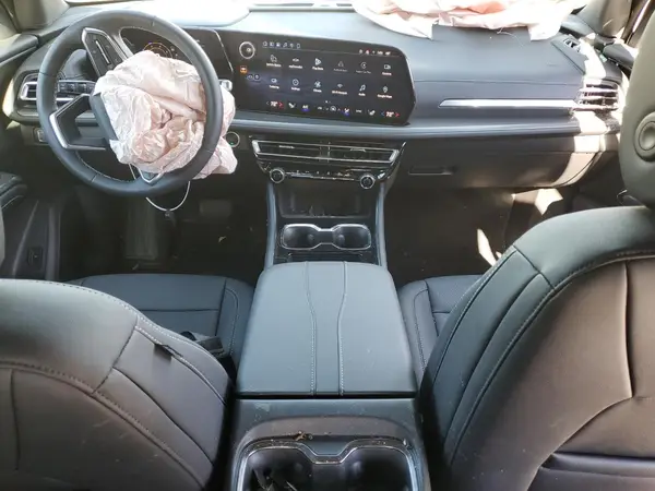 1GNEVGKS5TJ137858 2026 CHEVROLET TRAVERSE - Image 8