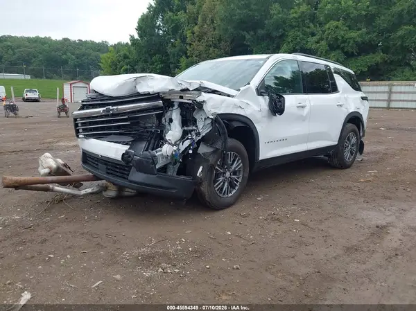 1GNEVGKS5TJ226295 2026 CHEVROLET TRAVERSE - Image 2