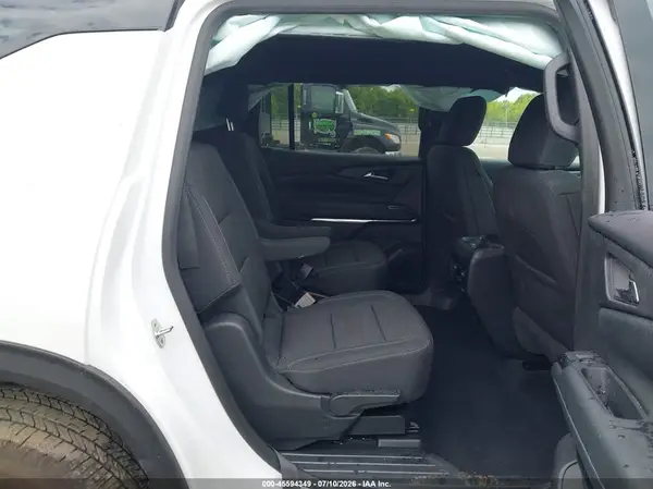 1GNEVGKS5TJ226295 2026 CHEVROLET TRAVERSE - Image 8