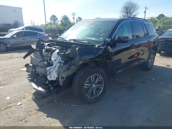 1GNEVGKS6TJ160968 2026 CHEVROLET TRAVERSE - Image 2