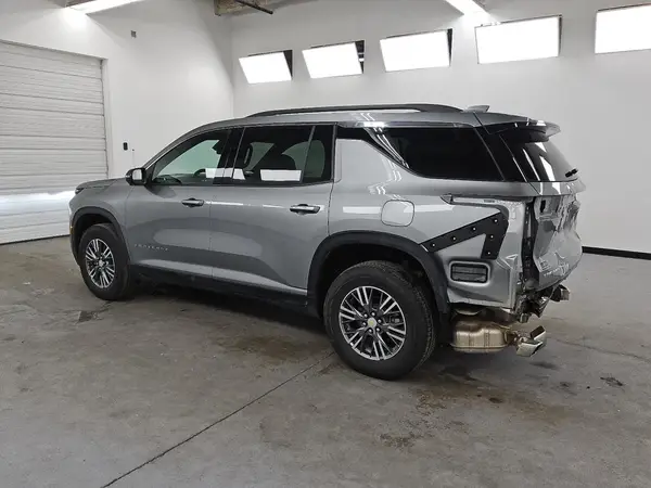 1GNEVGKS7RJ193633 2024 CHEVROLET TRAVERSE - Image 2