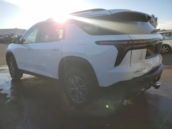 1GNEVGKS8RJ173424 2024 CHEVROLET TRAVERSE - Image 2