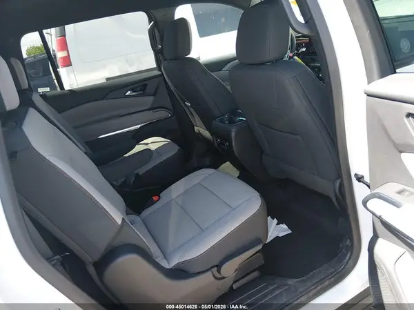 1GNEVGKS8TJ256049 2026 CHEVROLET TRAVERSE - Image 8