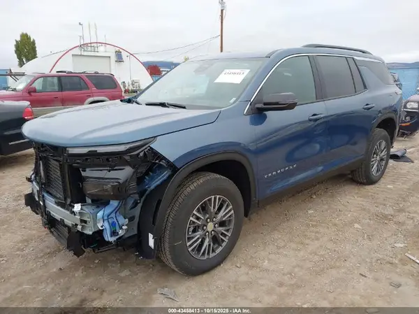 1GNEVGKS9TJ165744 2026 CHEVROLET TRAVERSE - Image 2