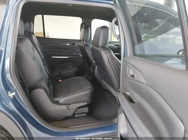 1GNEVGKS9TJ273684 2026 CHEVROLET TRAVERSE - Image 8