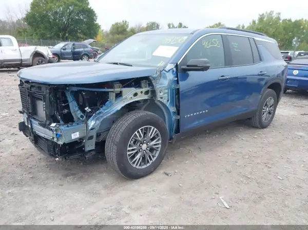1GNEVGKSXRJ158424 2024 CHEVROLET TRAVERSE - Image 2