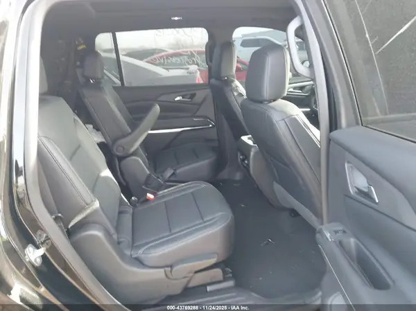 1GNEVGKSXTJ113653 2026 CHEVROLET TRAVERSE - Image 8