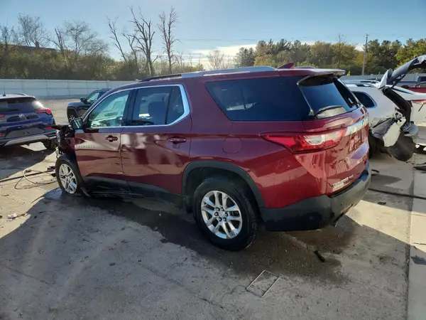 1GNEVGKW0JJ117372 2018 CHEVROLET TRAVERSE - Image 2