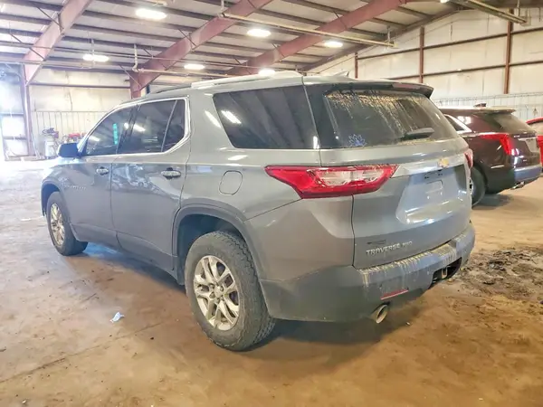 1GNEVGKW0JJ136407 2018 CHEVROLET TRAVERSE - Image 2