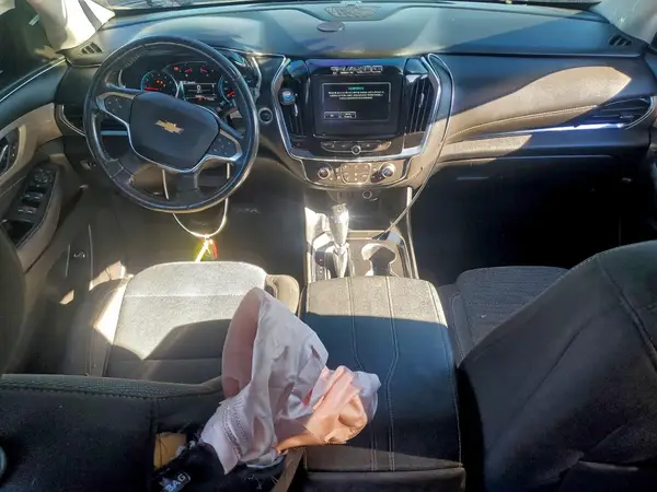 1GNEVGKW0JJ148251 2018 CHEVROLET TRAVERSE - Image 8