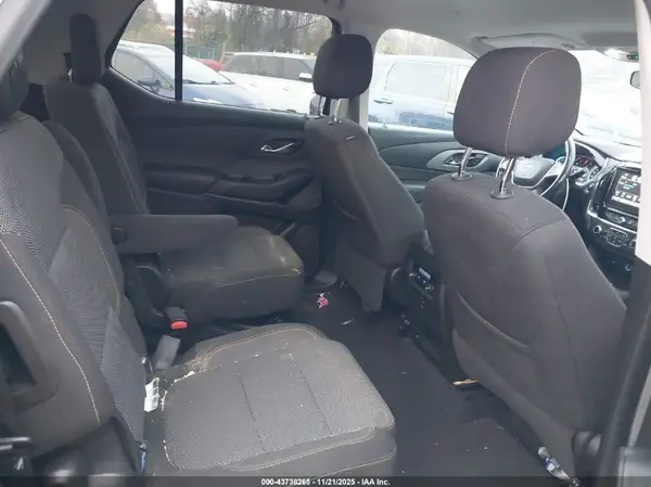 1GNEVGKW0JJ154146 2018 CHEVROLET TRAVERSE - Image 8