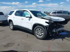 1GNEVGKW0JJ266512 2018 CHEVROLET TRAVERSE
