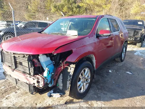 1GNEVGKW0JJ285240 2018 CHEVROLET TRAVERSE - Image 2