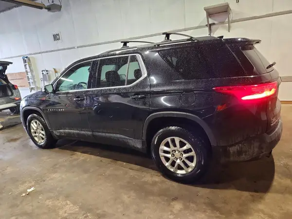 1GNEVGKW0KJ103439 2019 CHEVROLET TRAVERSE - Image 2