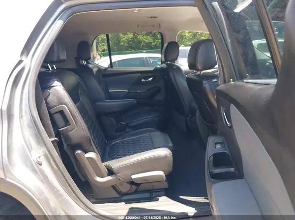 1GNEVGKW0KJ208692 2019 CHEVROLET TRAVERSE - Image 8