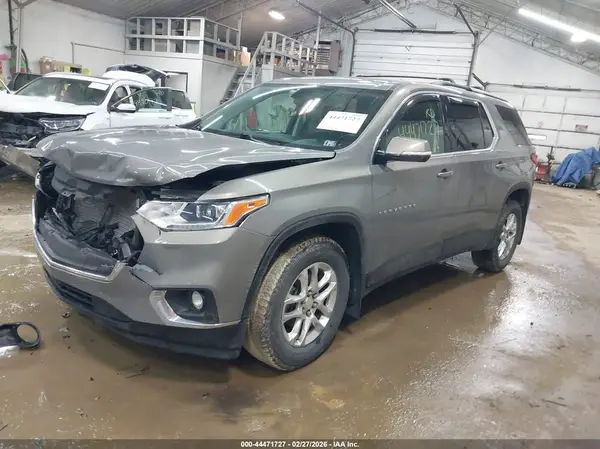 1GNEVGKW0KJ217182 2019 CHEVROLET TRAVERSE - Image 2