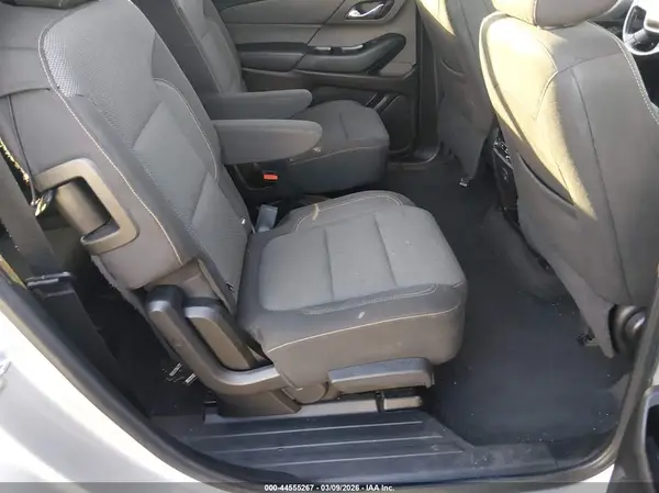 1GNEVGKW0KJ290679 2019 CHEVROLET TRAVERSE - Image 8