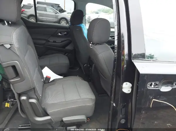 1GNEVGKW0KJ306377 2019 CHEVROLET TRAVERSE - Image 8