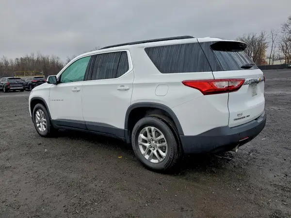 1GNEVGKW0LJ198697 2020 CHEVROLET TRAVERSE - Image 2