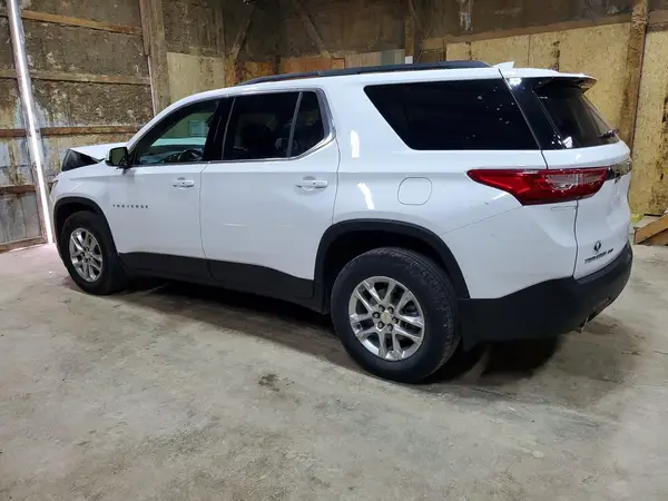 1GNEVGKW0LJ202179 2020 CHEVROLET TRAVERSE - Image 2