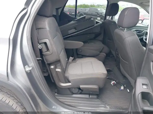 1GNEVGKW0LJ325318 2020 CHEVROLET TRAVERSE - Image 8