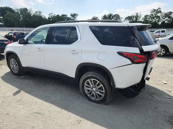 1GNEVGKW0NJ151186 2022 CHEVROLET TRAVERSE - Image 2