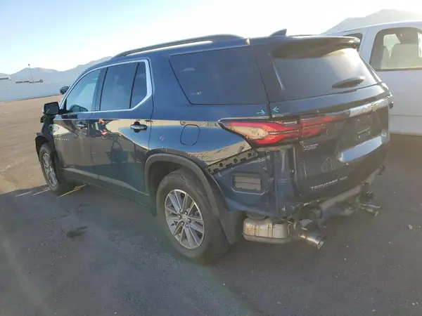 1GNEVGKW0NJ184477 2022 CHEVROLET TRAVERSE - Image 2