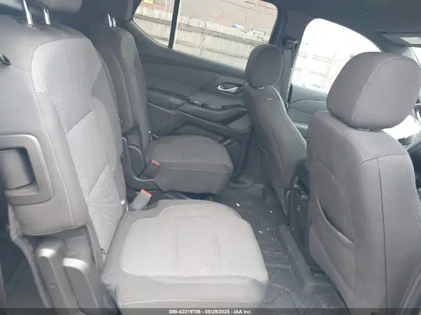 1GNEVGKW0PJ301882 2023 CHEVROLET TRAVERSE - Image 8
