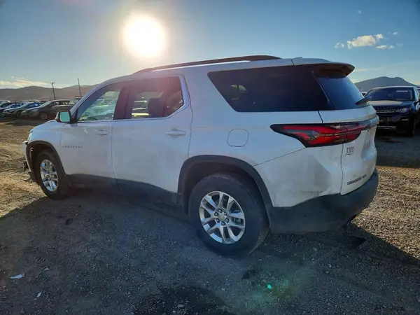 1GNEVGKW0PJ332081 2023 CHEVROLET TRAVERSE - Image 2