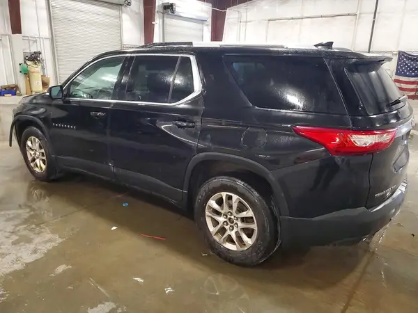 1GNEVGKW1JJ180755 2018 CHEVROLET TRAVERSE - Image 2