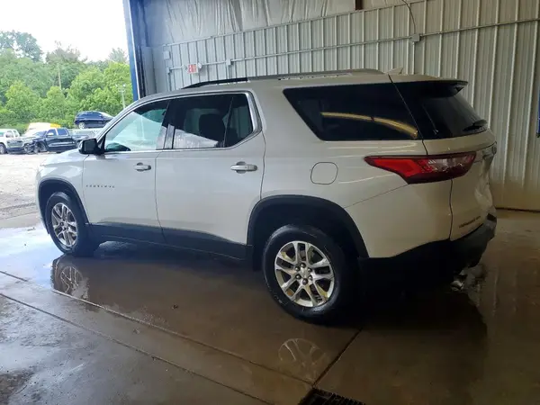 1GNEVGKW1JJ217027 2018 CHEVROLET TRAVERSE - Image 2