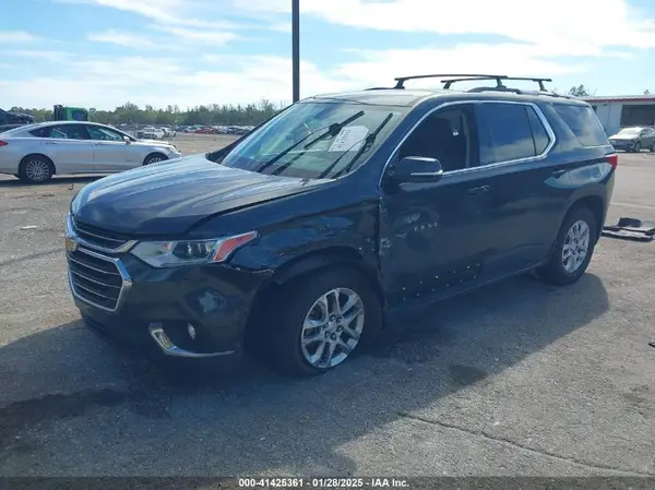 1GNEVGKW1JJ265935 2018 CHEVROLET TRAVERSE - Image 2