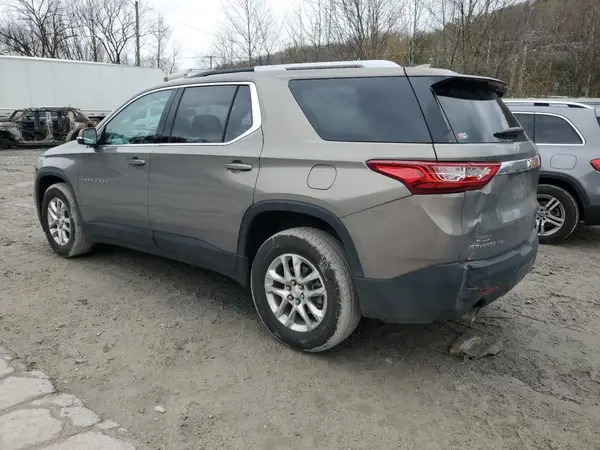 1GNEVGKW1JJ277065 2018 CHEVROLET TRAVERSE - Image 2