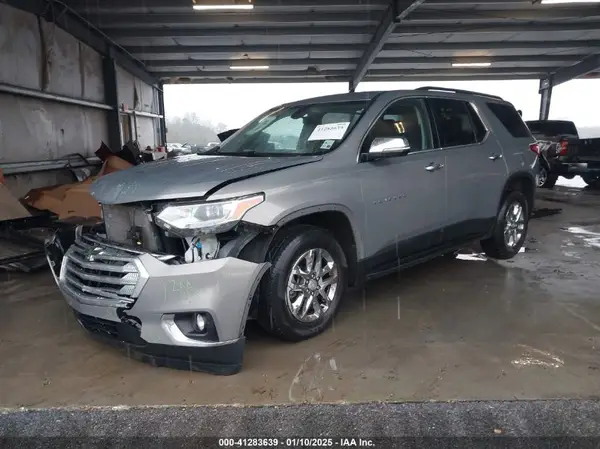 1GNEVGKW1KJ135509 2019 CHEVROLET TRAVERSE - Image 2