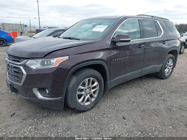 1GNEVGKW1KJ182734 2019 CHEVROLET TRAVERSE - Image 2