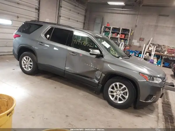 1GNEVGKW1KJ202867 2019 CHEVROLET TRAVERSE - Image 1