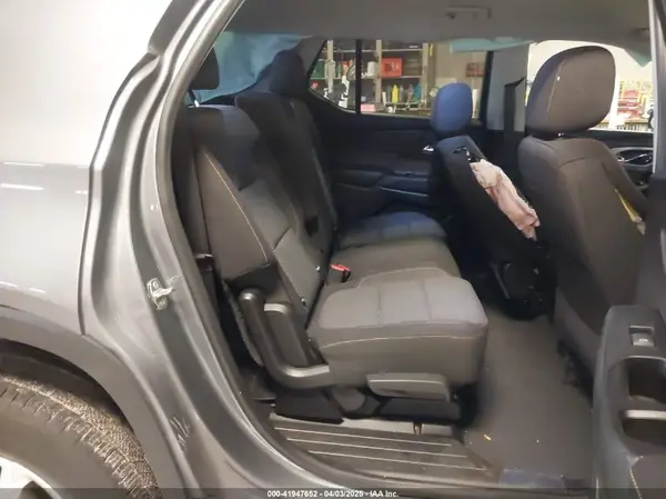 1GNEVGKW1KJ202867 2019 CHEVROLET TRAVERSE - Image 8