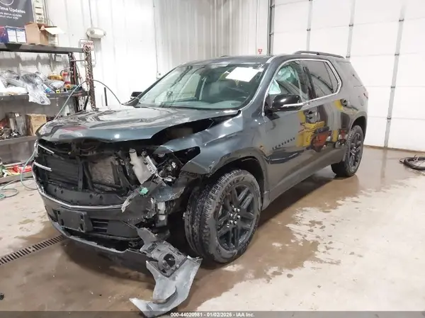 1GNEVGKW1KJ277097 2019 CHEVROLET TRAVERSE - Image 2