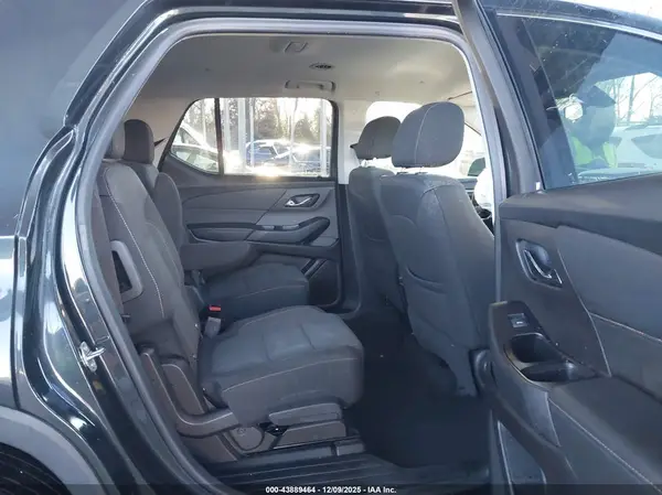 1GNEVGKW1KJ282722 2019 CHEVROLET TRAVERSE - Image 8