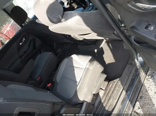 1GNEVGKW1LJ244716 2020 CHEVROLET TRAVERSE - Image 8